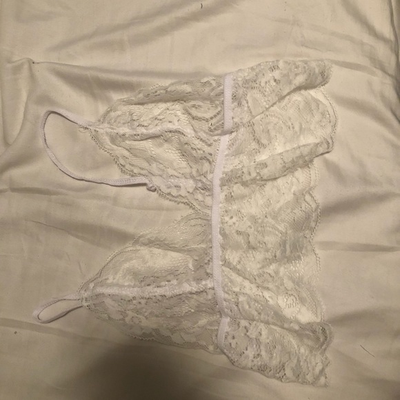 NEW White Lace Bralette - Picture 2 of 3